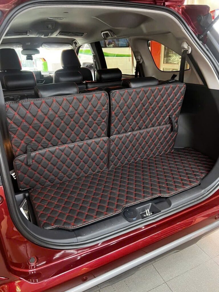 Toyota Velos 7 мест 2023-2025 или аналог в Нячанге, Вьетнам