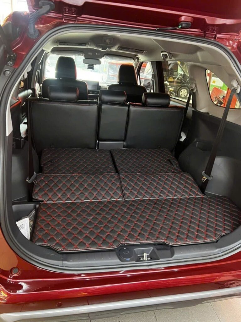 Toyota Velos 7 мест 2023-2025 или аналог в Нячанге, Вьетнам