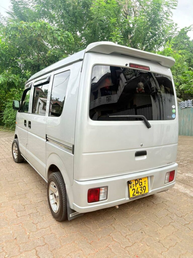 Suzuki Every 7 мест 2014-2017 или аналог на Шри-Ланке