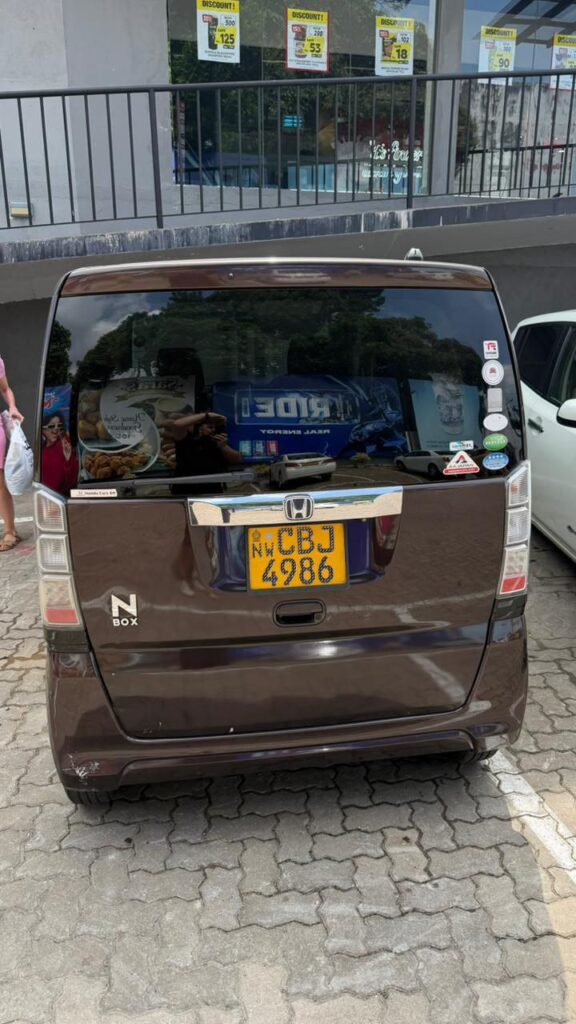 Honda N-box 2017-2020 или аналог в Коломбо, Шри-Ланка