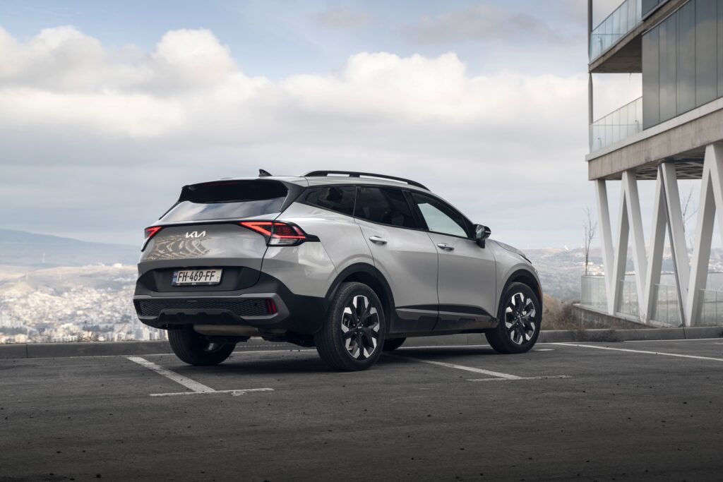KIA SPORTAGE 2023-2025 или аналог в Тбилиси, Грузия