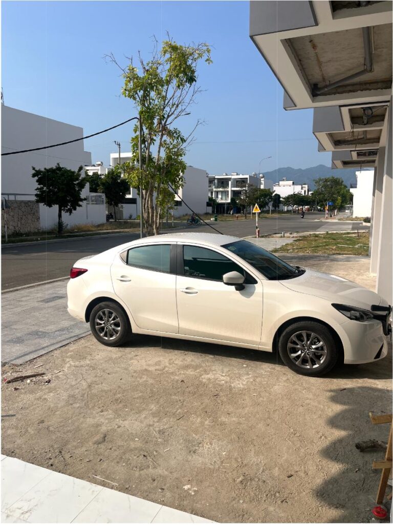 Mazda 2,  2021-2023 или аналог в Нячанге, Вьетнам