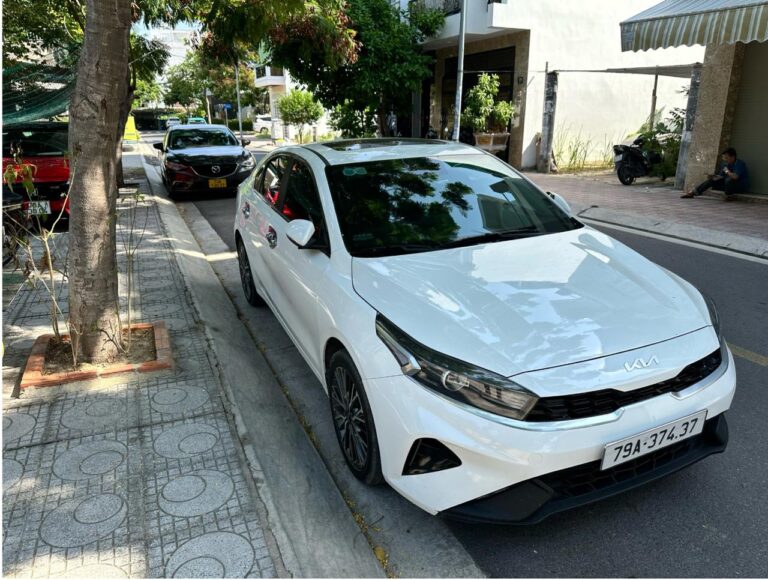 Kia K3 2022-2024 или аналог в Нячанге, Вьетнам