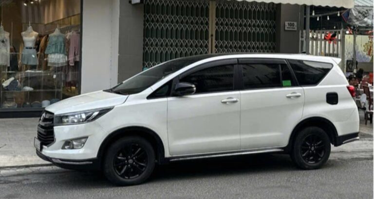 Toyota Innova 7 мест  2019-2022 или аналог в Нячанге, Вьетнам