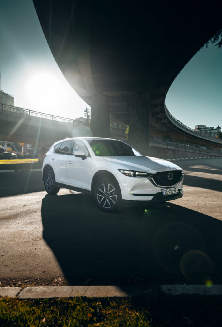 Mazda CX-5 2017-2019 или аналог в Тбилиси, Грузия