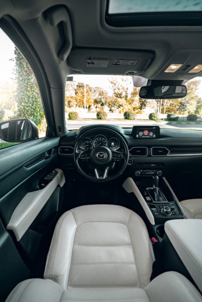 Mazda CX-5 2017-2019 или аналог в Тбилиси, Грузия