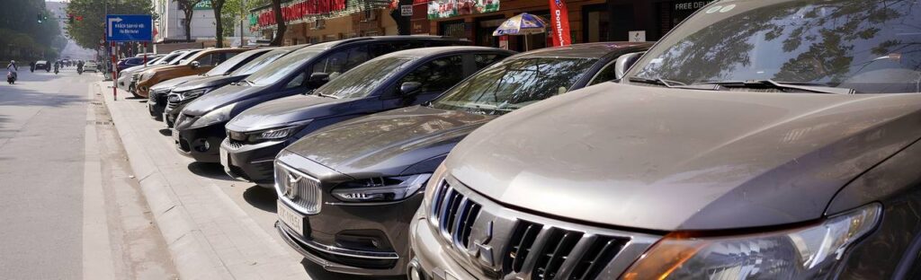 ПАРКОВКИ И СТОЯНКИ ВО ВЬЕТНАМЕ — ГДЕ ПОСТАВИТЬ АВТОМОБИЛЬ БЕЗ ШТРАФОВ