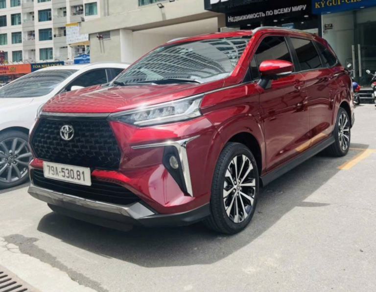 Toyota Velos 7 мест 2023-2025 или аналог в Нячанге, Вьетнам