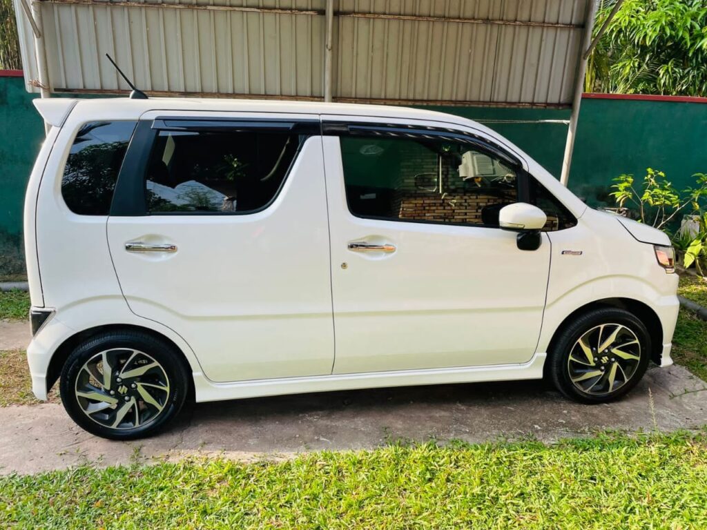 Suzuki WagonR automatic 2024-2026 или аналог в Коломбо, Шри-Ланка
