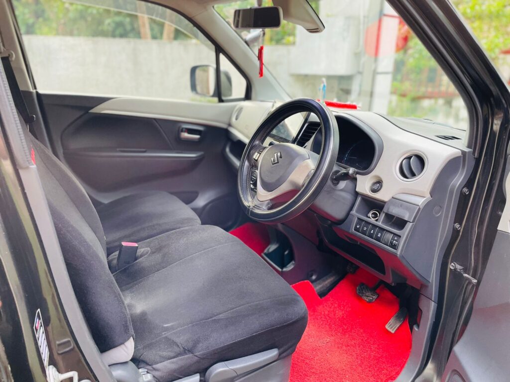 Suzuki WagonR automatic 2013-2016 или аналог в Коломбо, Шри-Ланка