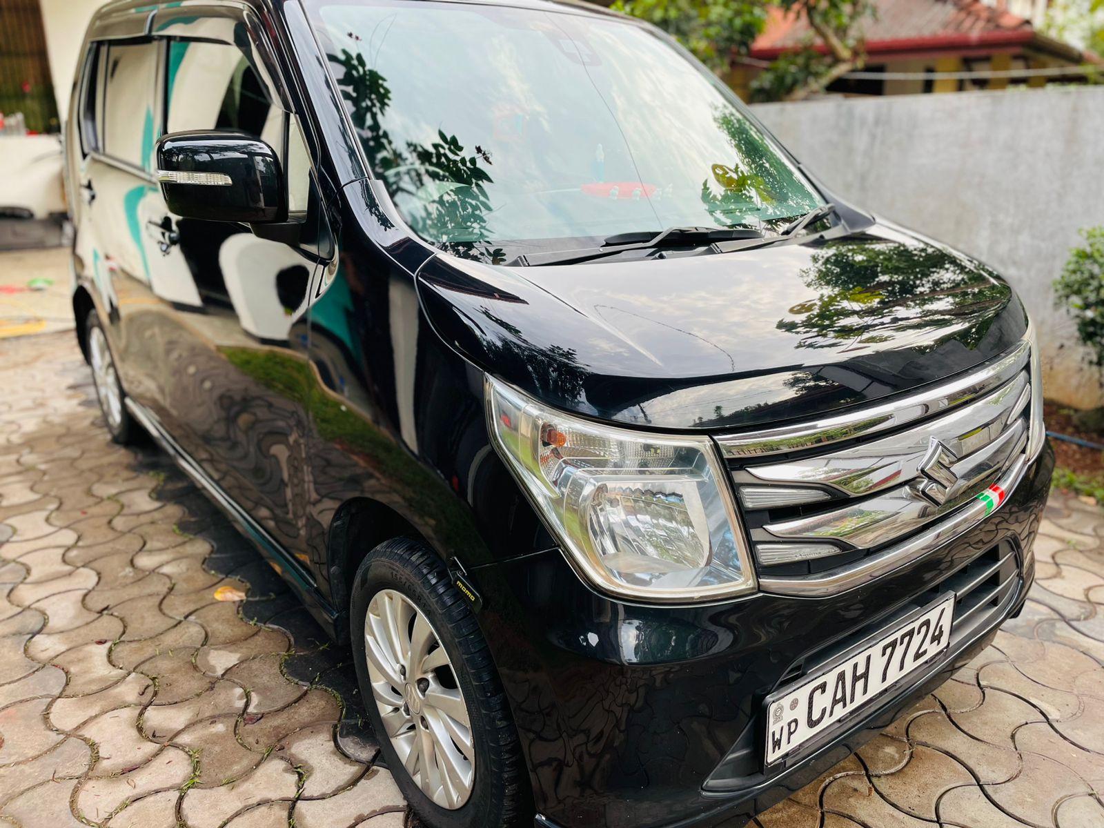 Suzuki WagonR automatic 2013-2016 или аналог в Коломбо, Шри-Ланка