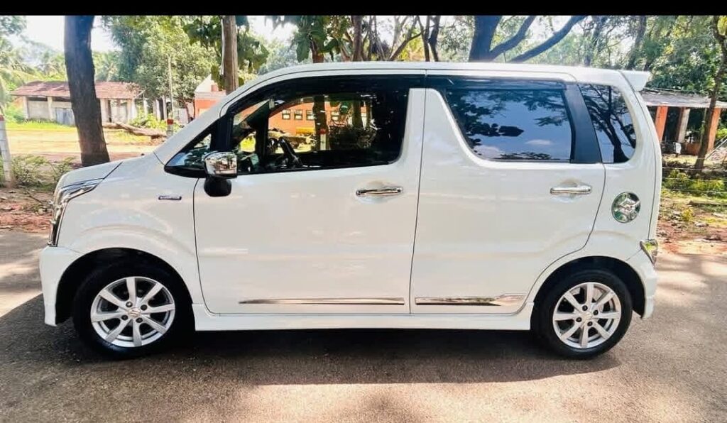 Suzuki WagonR automatic 2016-2019 или аналог в Коломбо, Шри-Ланка