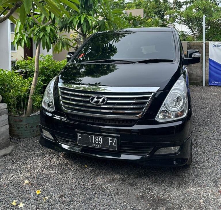Hyundai Starex H1 9 мест без водителя на Бали