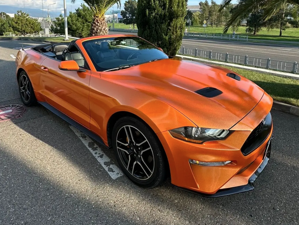 Ford Mustang кабриолет оранжевый 2017-2019 или аналог в Новом Афоне, Абхазия