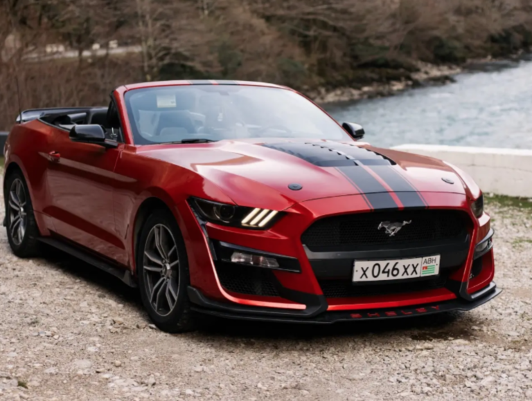 Ford Mustang кабриолет красный 2017-2019 или аналог в Новом Афоне, Абхазия