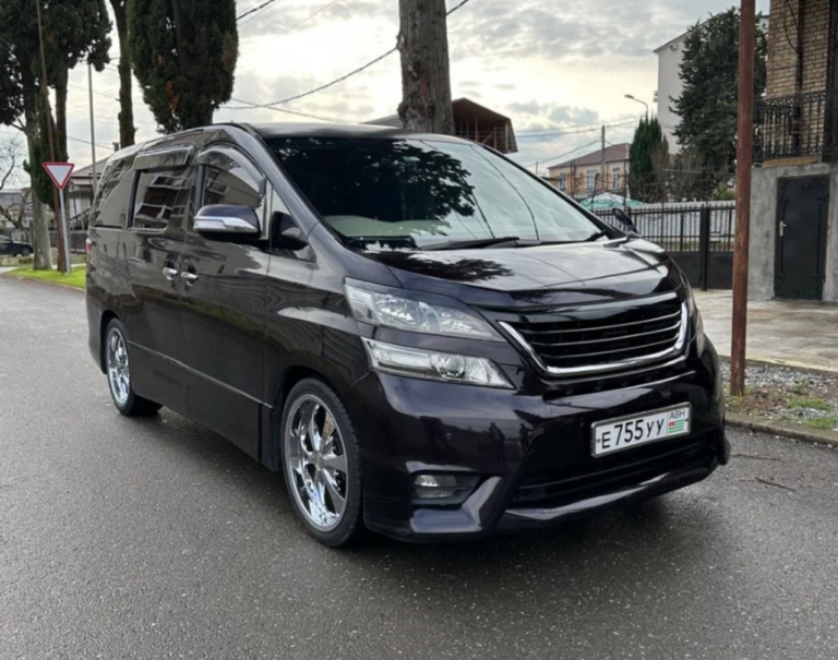 Toyota Alphard 7 мест 2011-2013 или аналог в Новом Афоне, Абхазия