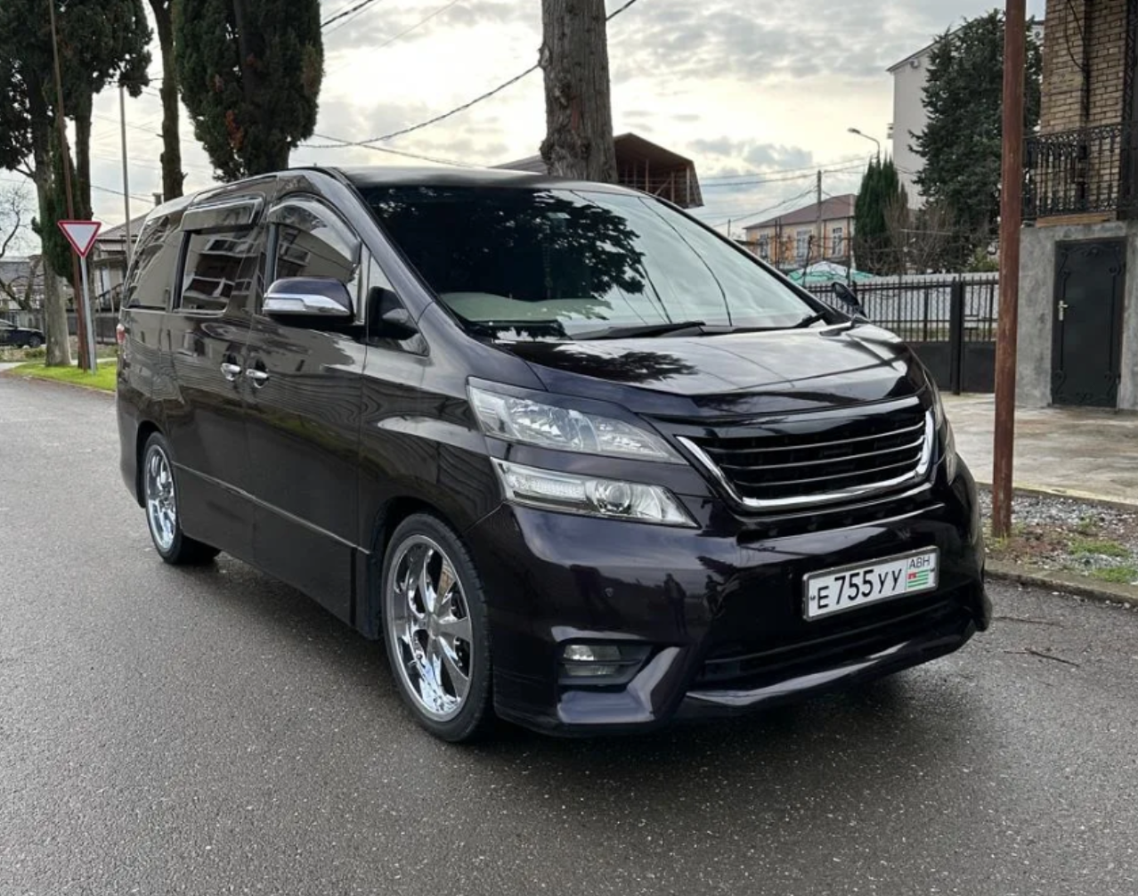 Toyota Alphard 7 мест 2011-2013 или аналог в Новом Афоне, Абхазия