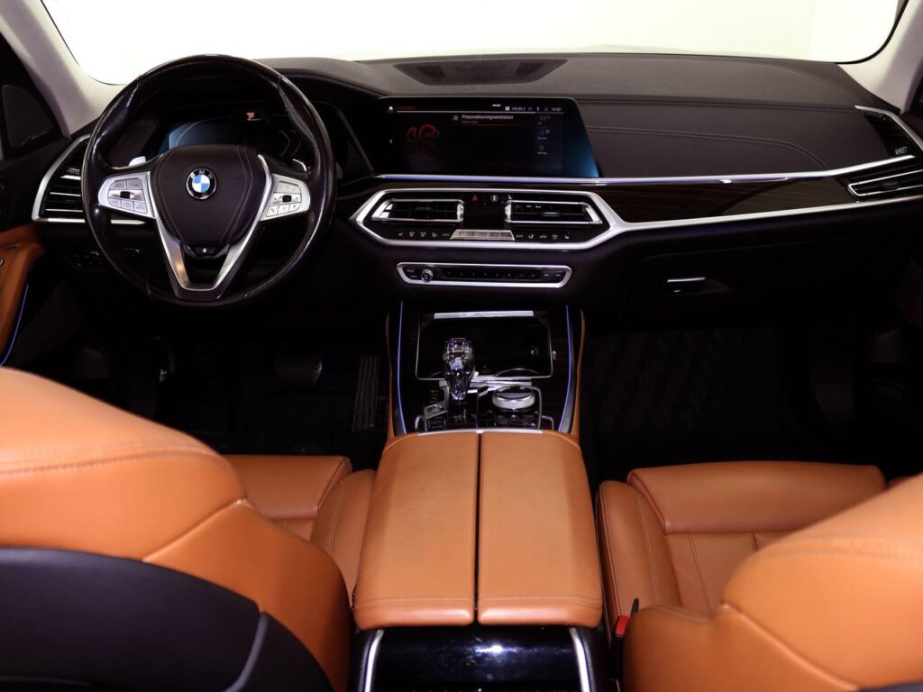 BMW X7 2018-2020 или аналог в Ереване, Армения