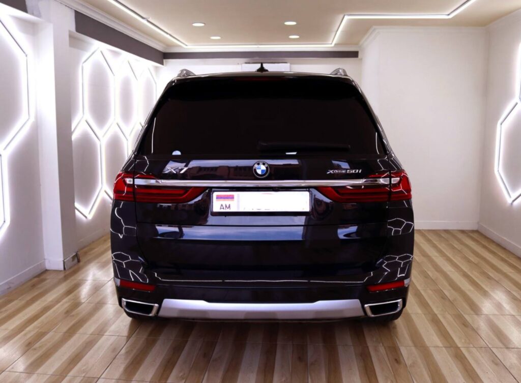 BMW X7 2018-2020 или аналог в Ереване, Армения