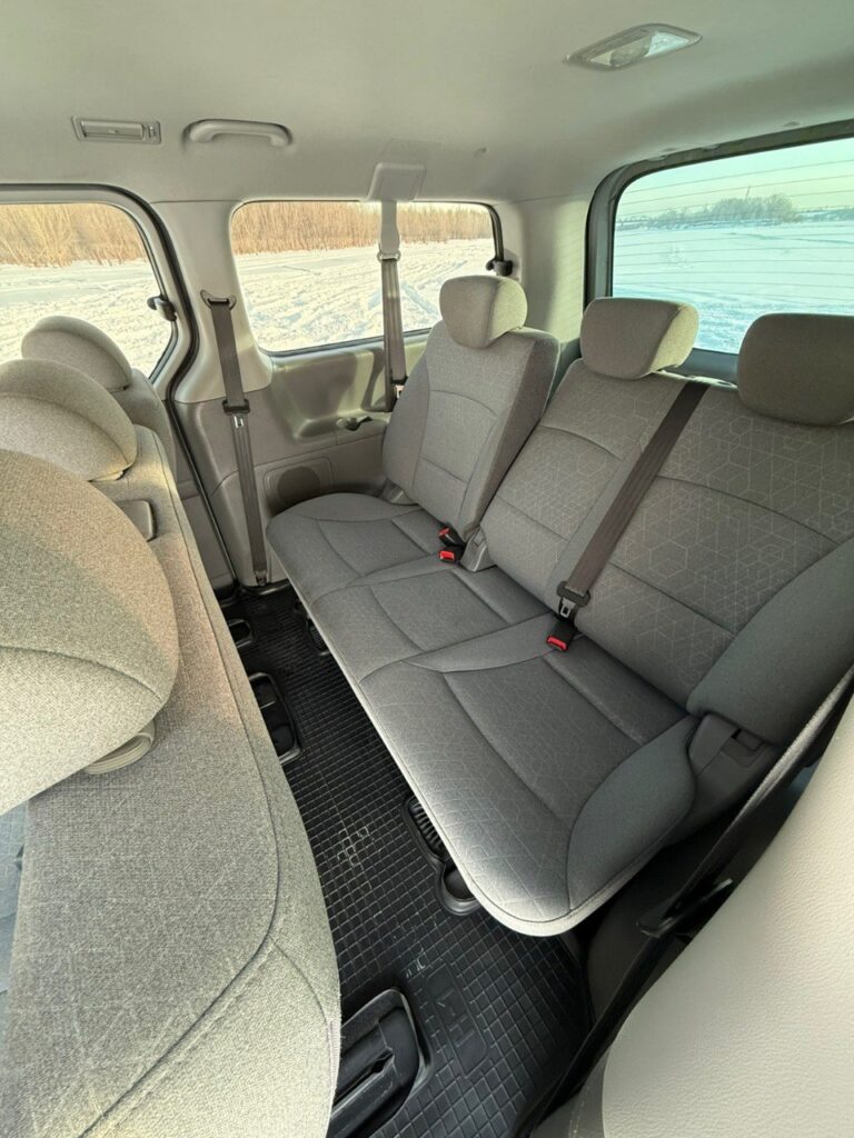 Hyundai H-1 8 мест 2020-2021  или аналог в Горно-Алтайске, Россия