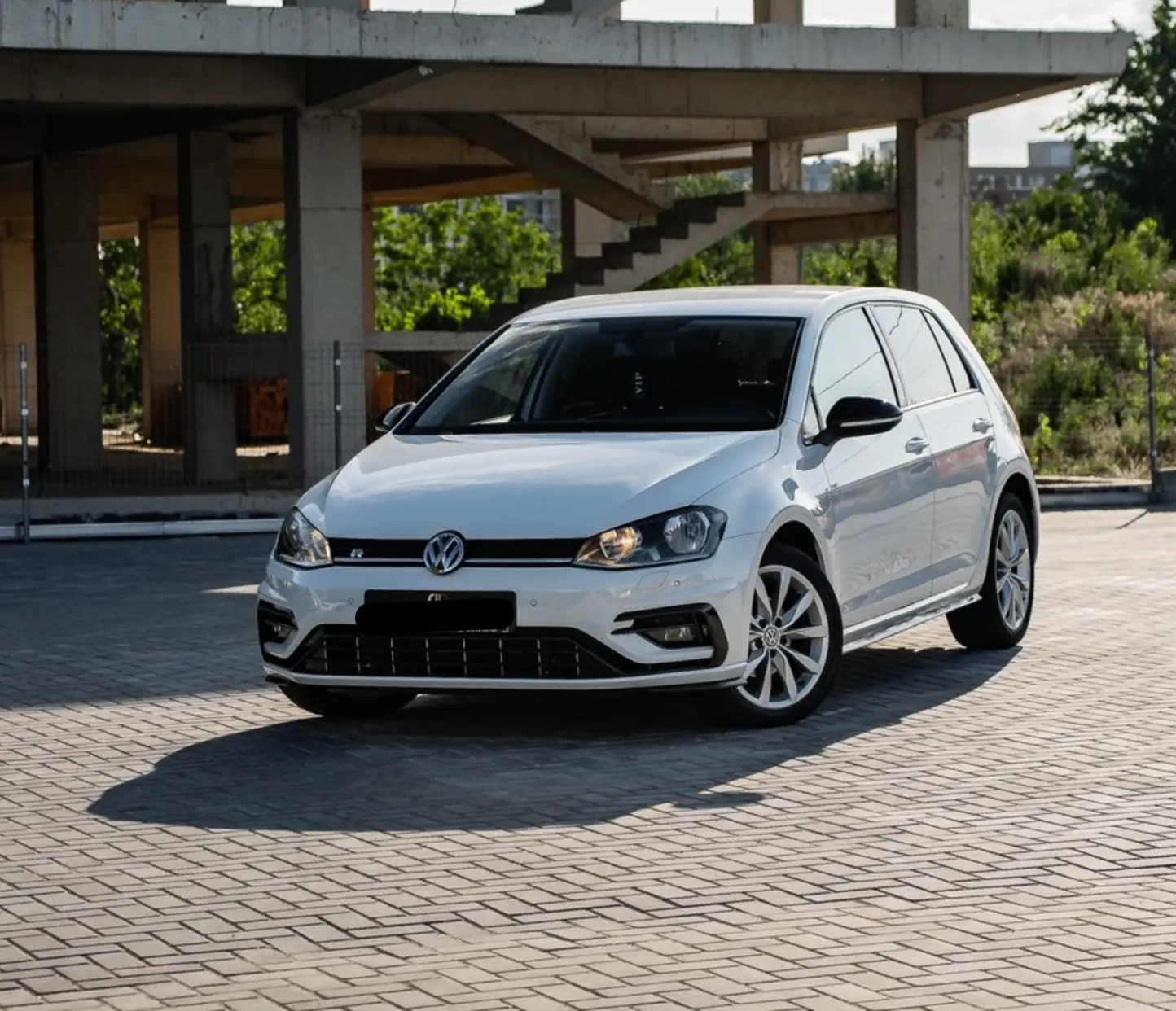 VW GOLF 2013-2016 год или аналог в Кишиневе, Молдавия