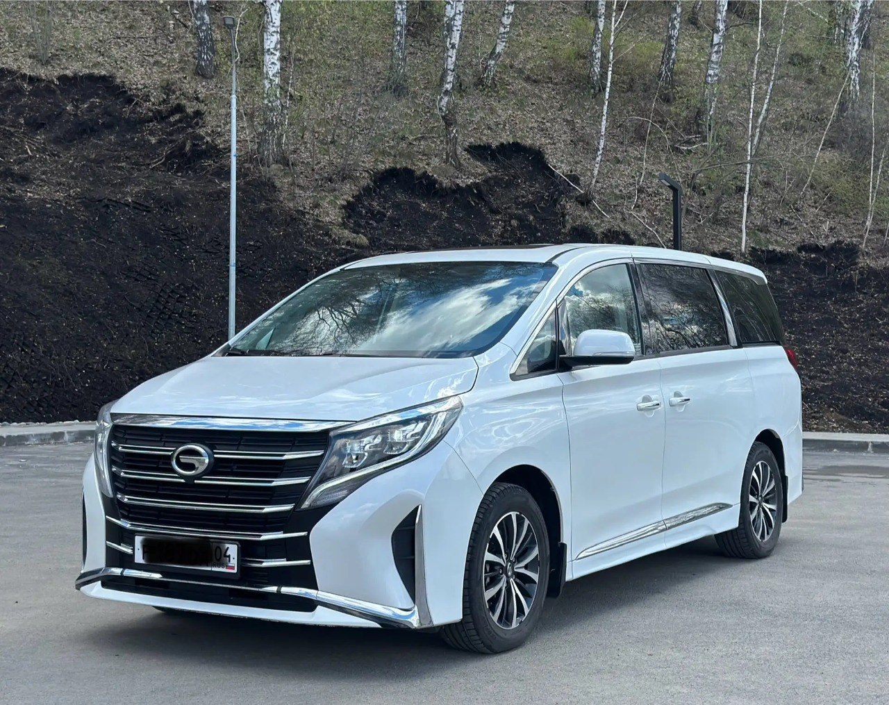 GAC M8 автомат 7 мест 2021-2023 год или аналог в Горно-Алтайске, Россия