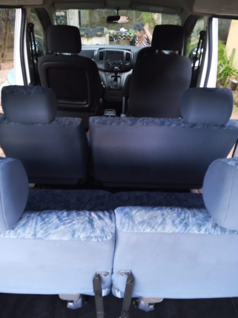 Nissan NV200 6 мест автомат или аналог в Коломбо на Шри-Ланке