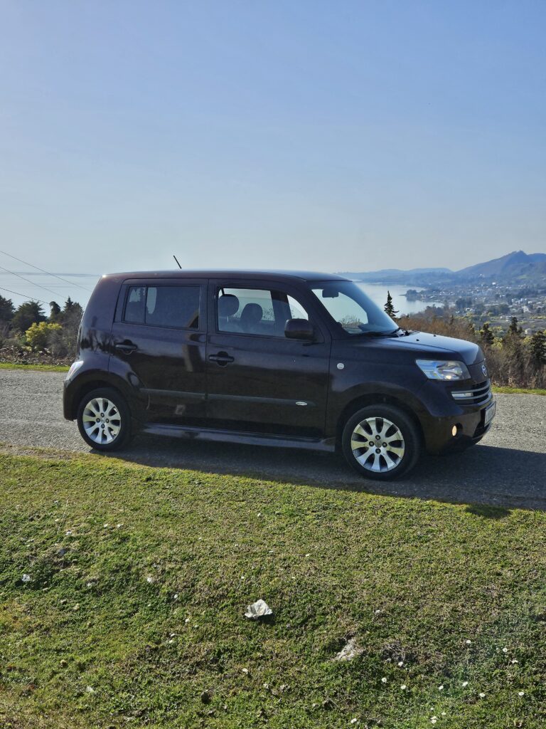 Toyota BB автомат 2007-2010 или аналог в Сухуме, Абхазия