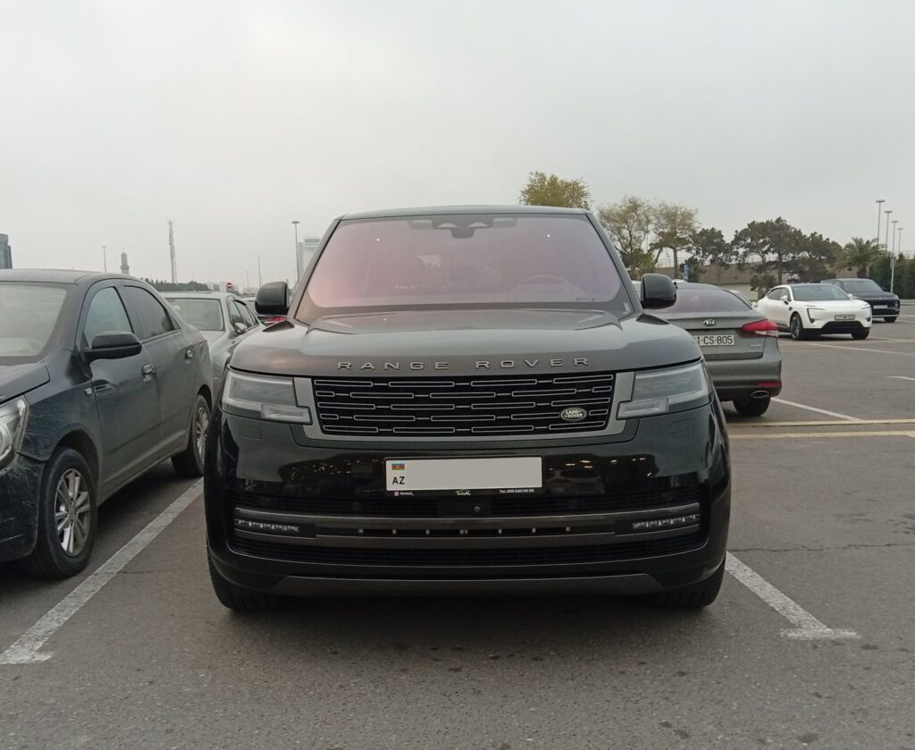 Land Rover Range Rover Vogue (2022-2025), Mercedes-Benz G-class G63 AMG (2021-2025) или аналог в Баку, Азербайджан