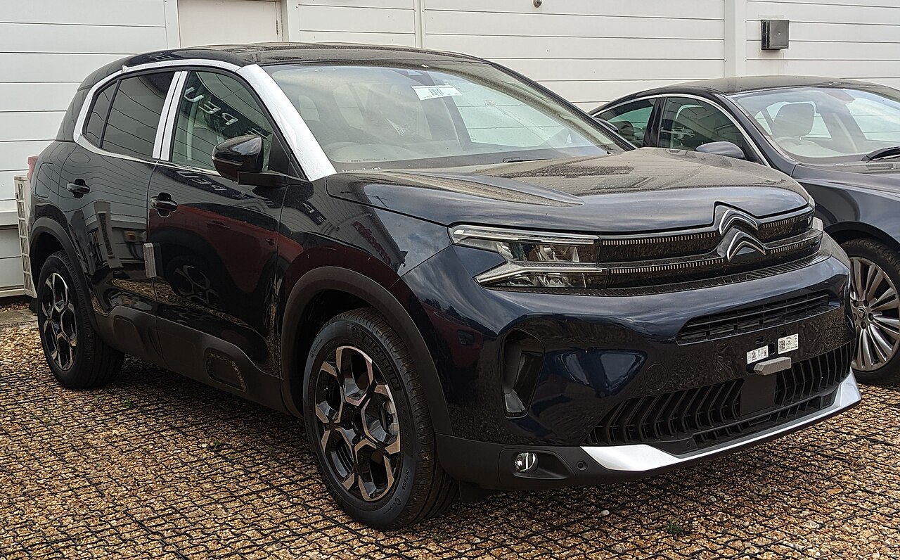 Citroen C5 aircross 2021-2023 год или аналог в Черногории