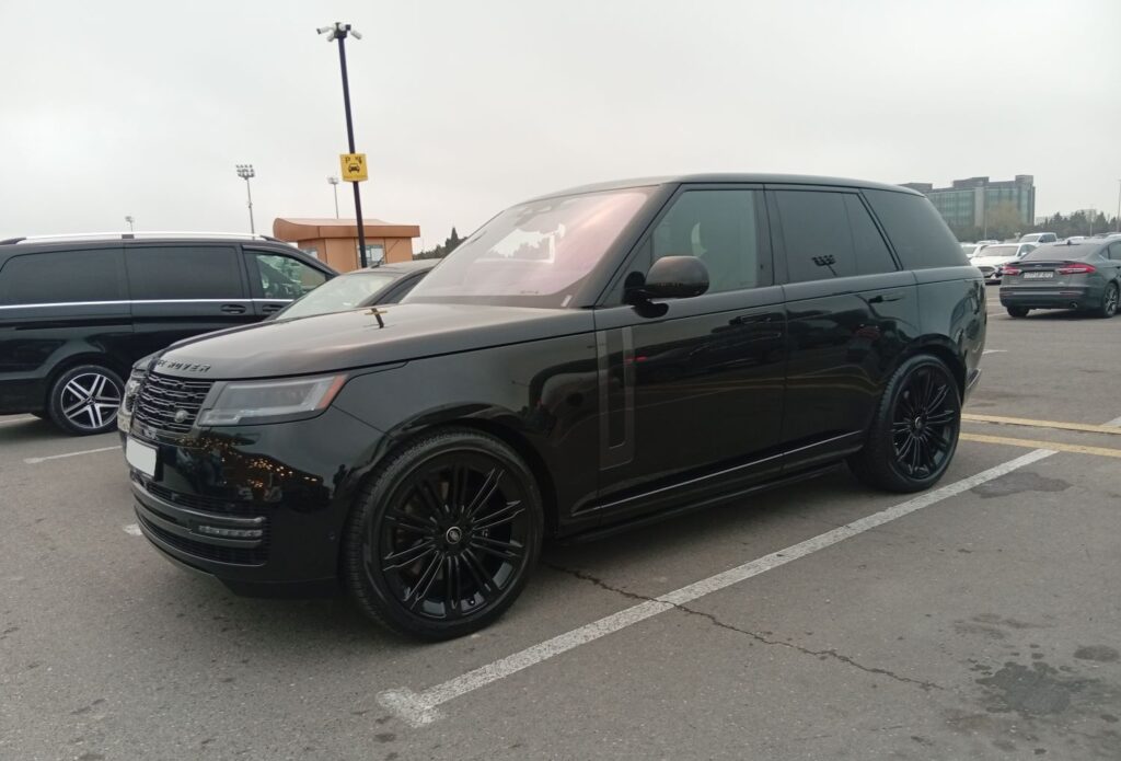 Land Rover Range Rover Vogue (2022-2025), Mercedes-Benz G-class G63 AMG (2021-2025) или аналог в Баку, Азербайджан