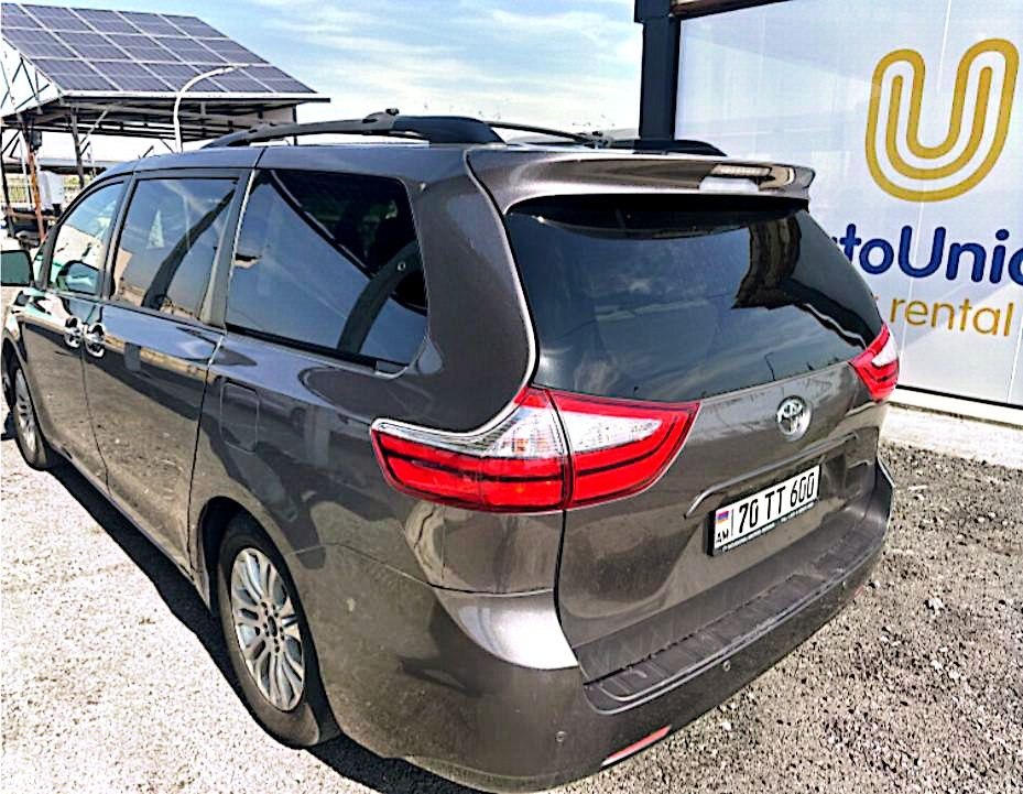 Toyota Sienna 7 мест 2015-2017 или аналог в Ереване, Армения