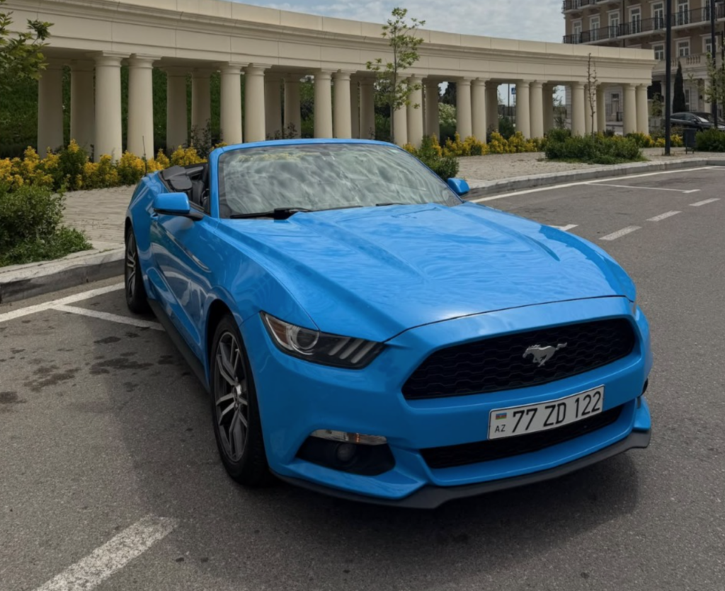 Ford Mustang синий кабриолет 2018 в Баку, Азербайджан