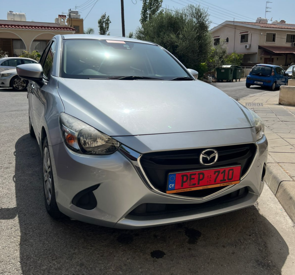 Mazda 2 автомат 2017-2019 или аналог на Кипре