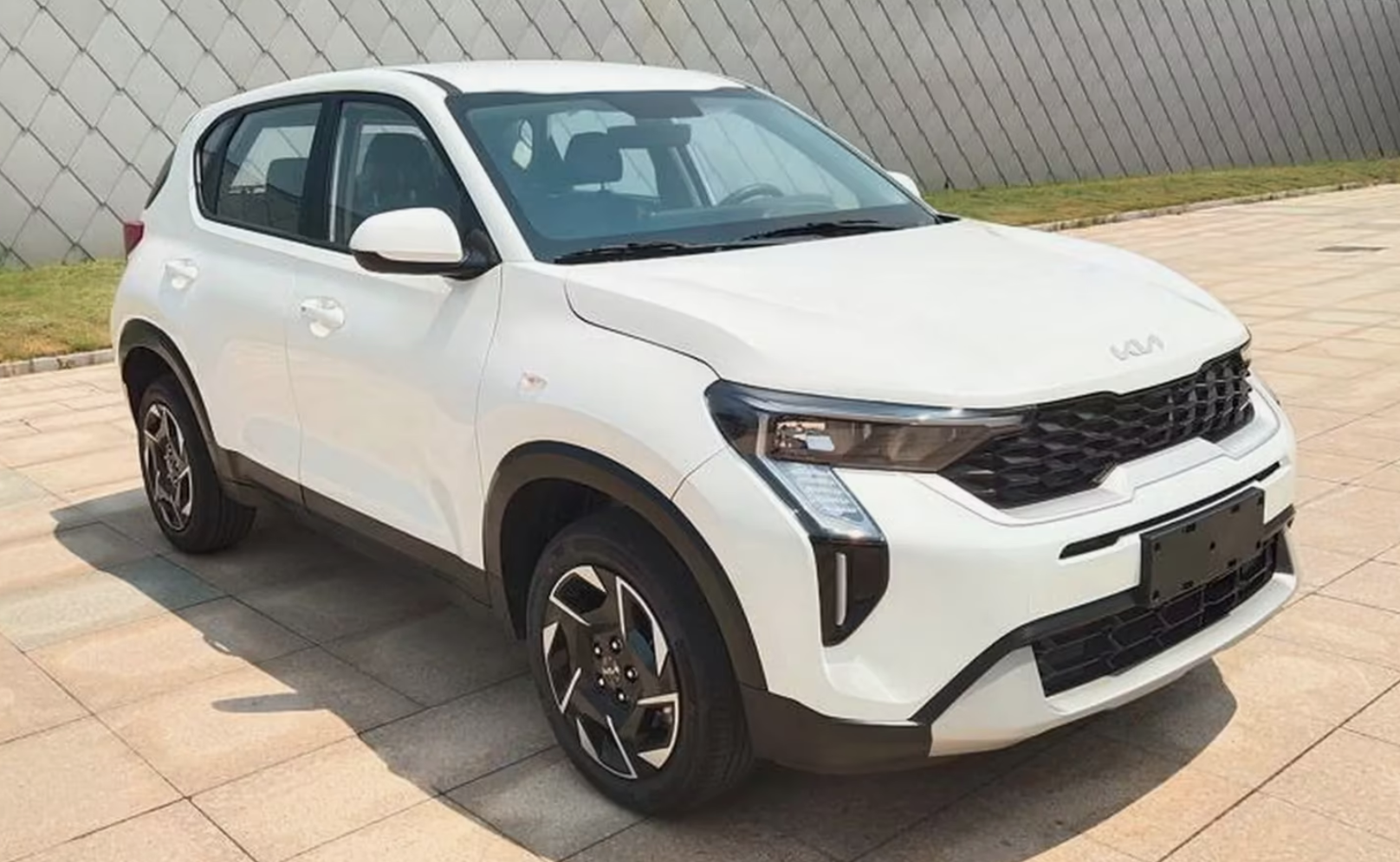 Kia Sonet 2023-2025 или аналог в Нячанге, Вьетнам