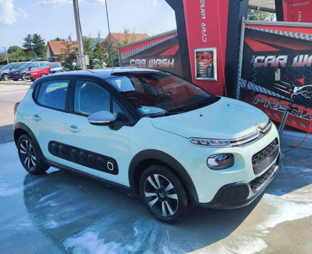 Citroen c3 1.2 PureTech automatic 2019-2021 год или аналог в Черногории