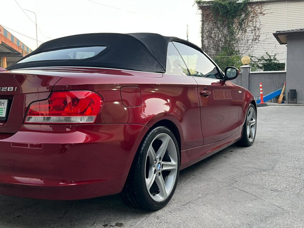 BMW 1-серии кабриолет 2008-2010 или аналог в Пицунде, Абхазия