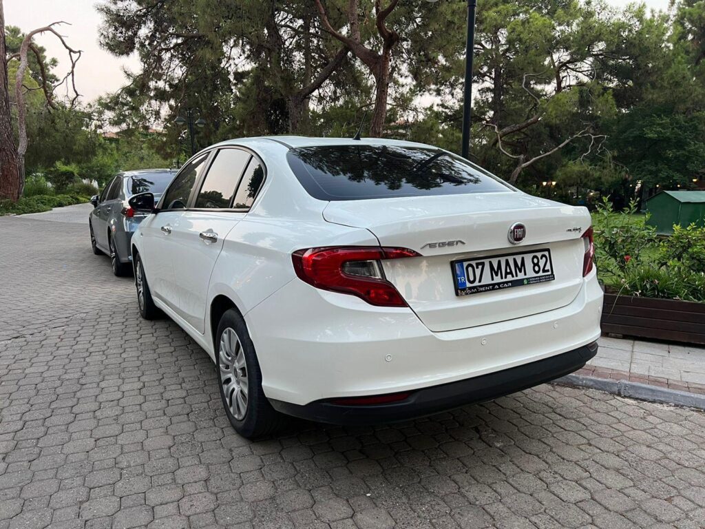 Fiat Egea автомат 1.6 дизель 2022-2024 или аналог в Анталии, Турция