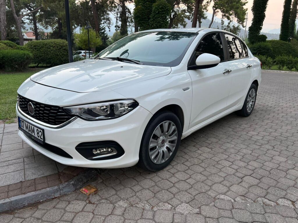 Fiat Egea автомат 1.6 дизель 2022-2024 или аналог в Анталии, Турция