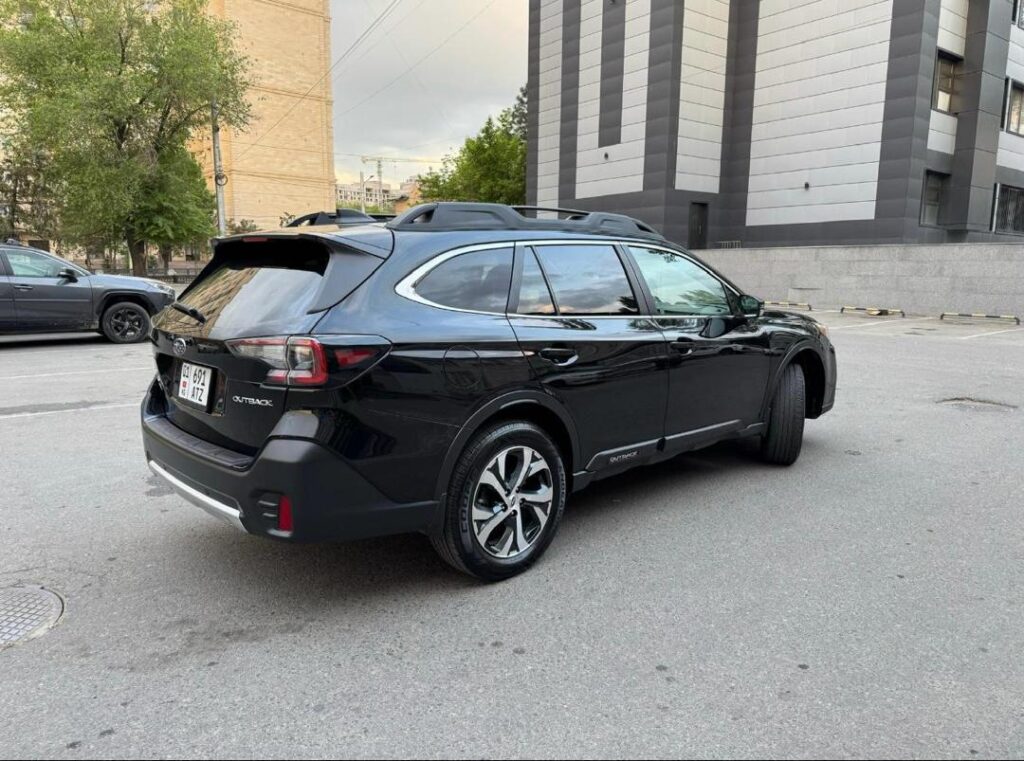Subaru Outback 2020-2021 или аналог в Бишкеке, Кыргызстан