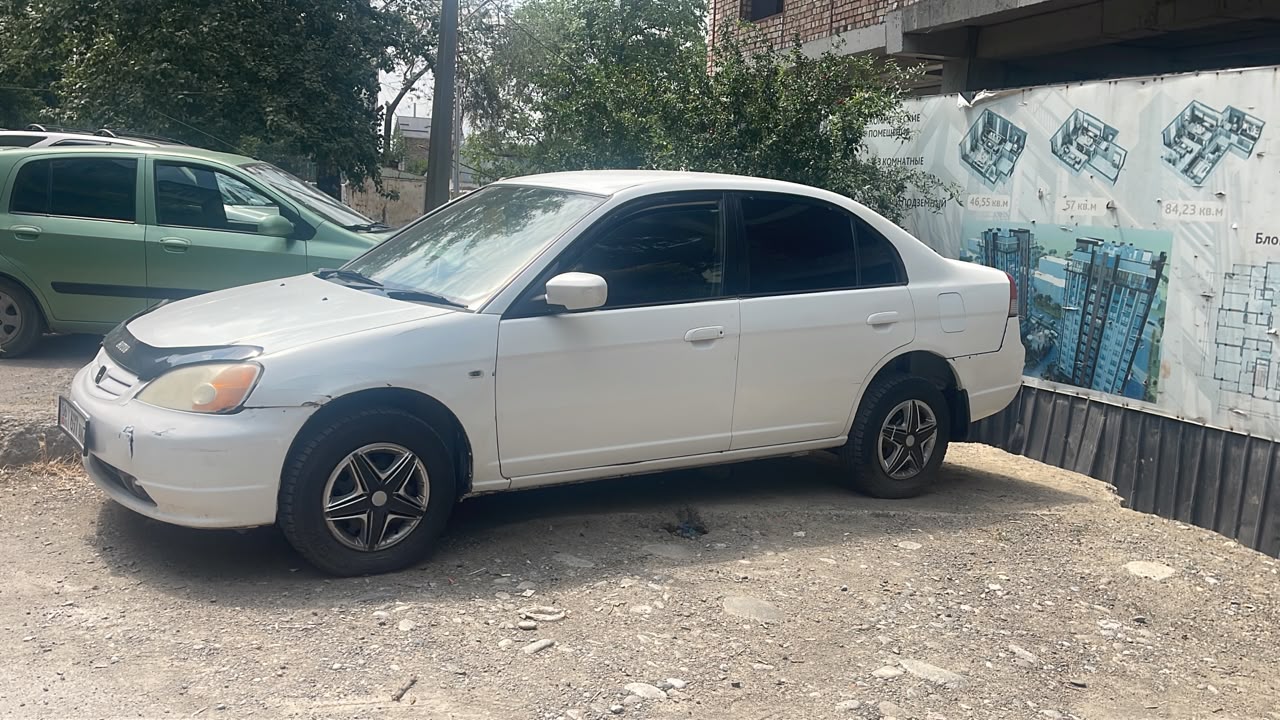 Honda Civic 2002-2004 или аналог в Бишкеке, Кыргызстан