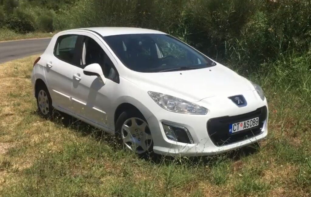Peugeot 308 CB дизель автомат 2015-2017 или аналог в Тивате, Черногория