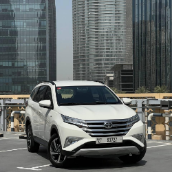 Toyota Rush 2022-2023 или аналог в Дубаи, ОАЭ