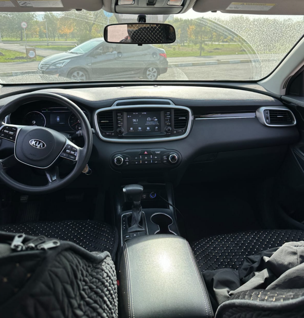 Kia Sorento 4WD 7 мест 2017-2019 или аналог в Бишкеке, Кыргызстан