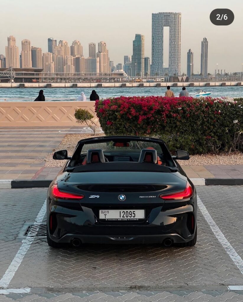 BMW z4 black 2022-2023 или аналог в Дубаи, ОАЭ