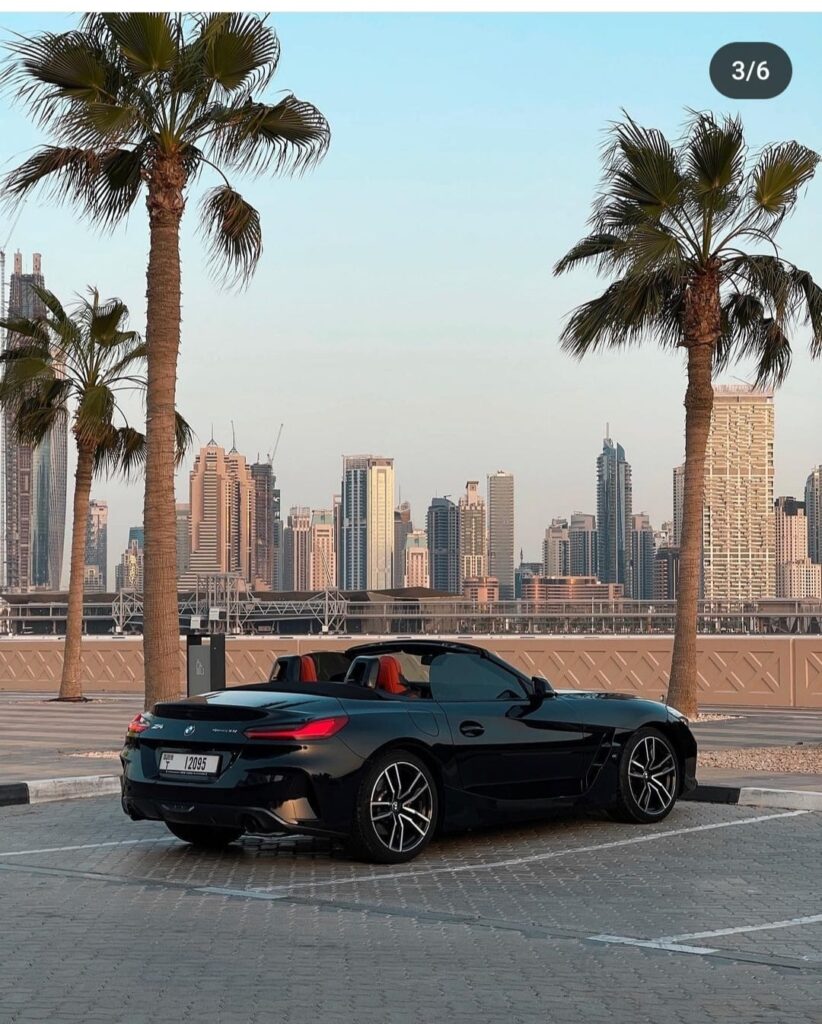 BMW z4 black 2022-2023 или аналог в Дубаи, ОАЭ
