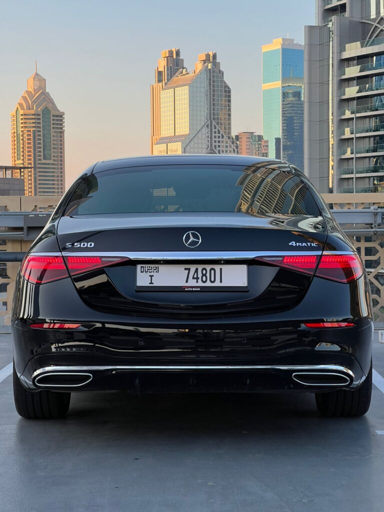 MERCEDES BENZ S-klass 2023 в Дубаи