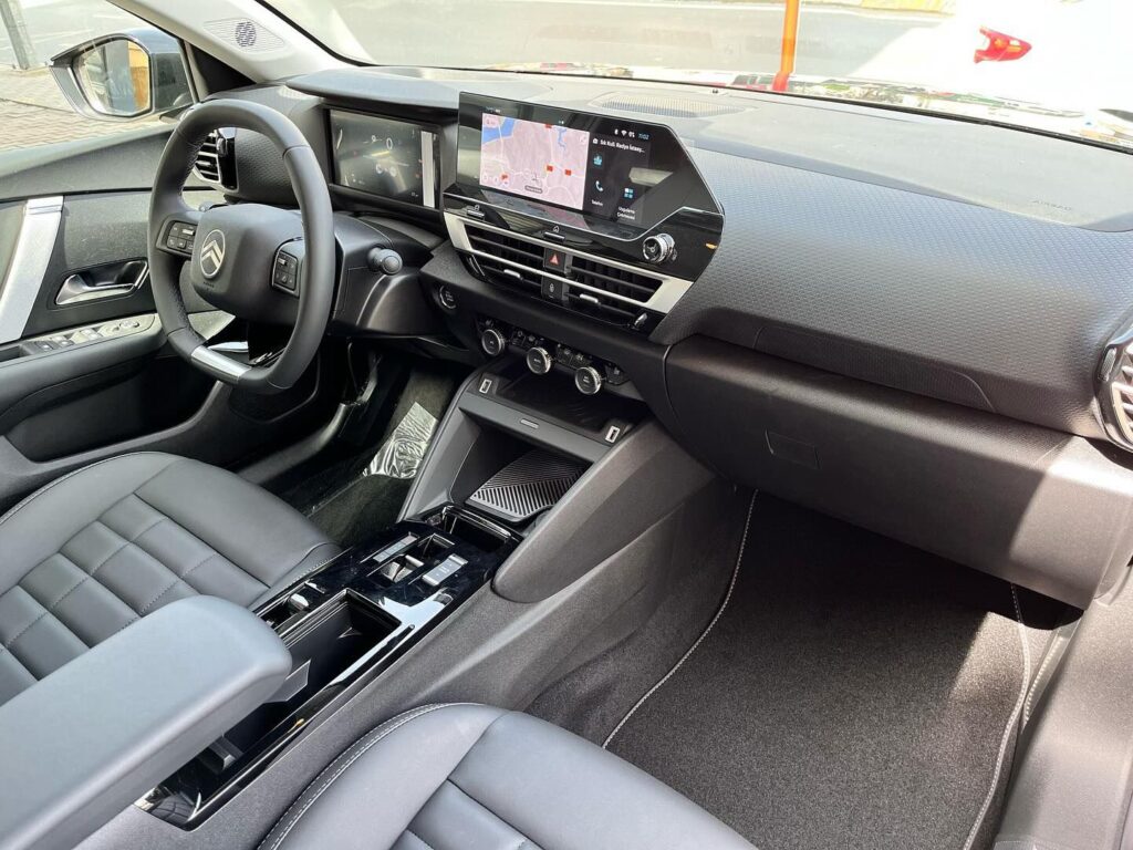 Citroen C4X 2023-2025 или аналог в Анталии, Турция