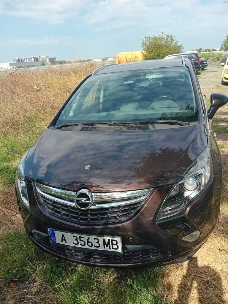Opel Zafira 7 мест дизель автомат 2013-2015 или аналог в Бургасе, Болгария