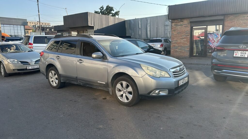 Subaru Outback 2009-2011 или аналог в Бишкеке, Кыргызстан